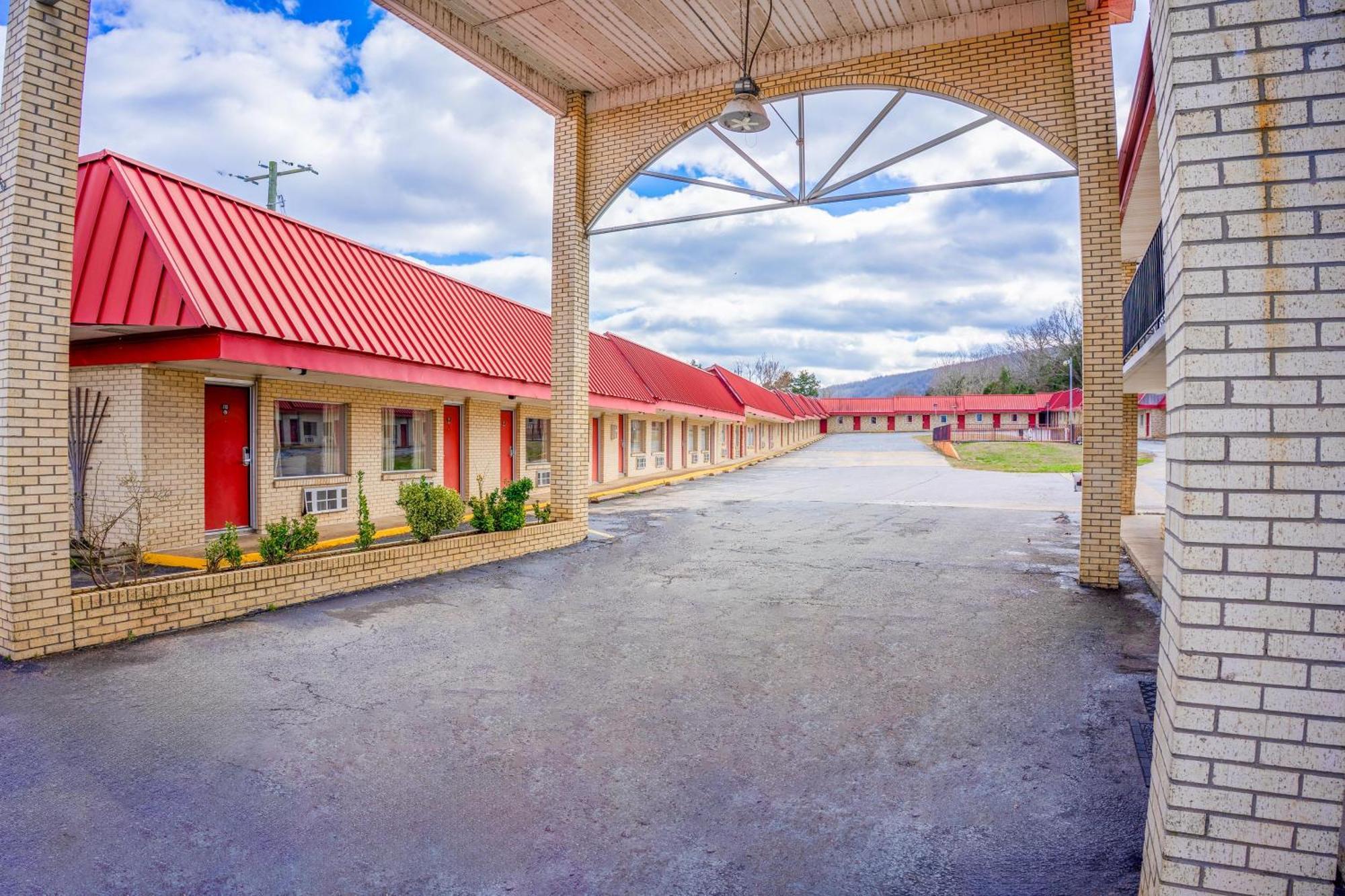 Motel Ozark Junction Mountain View By Oyo Exteriér fotografie
