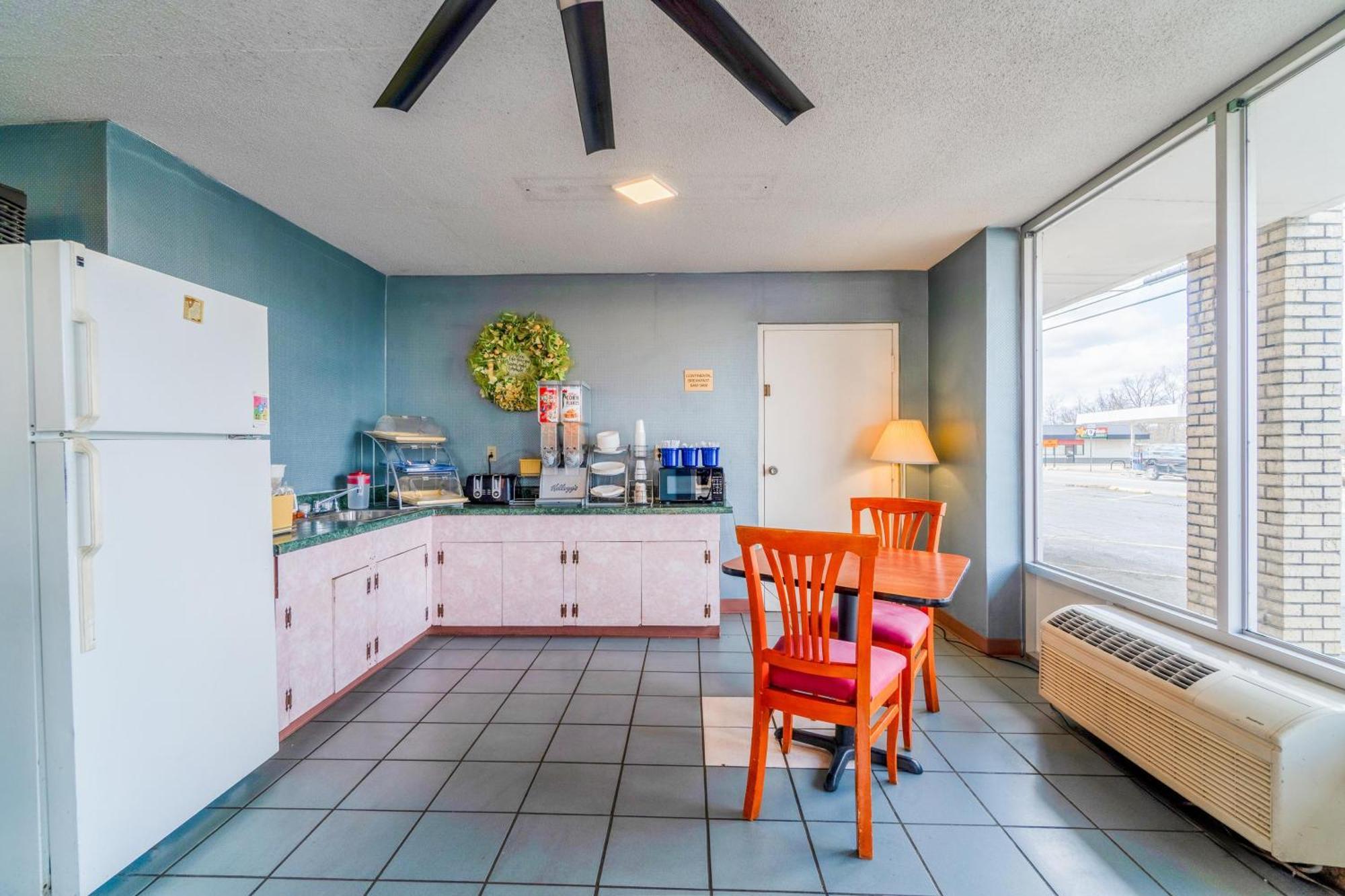 Motel Ozark Junction Mountain View By Oyo Exteriér fotografie