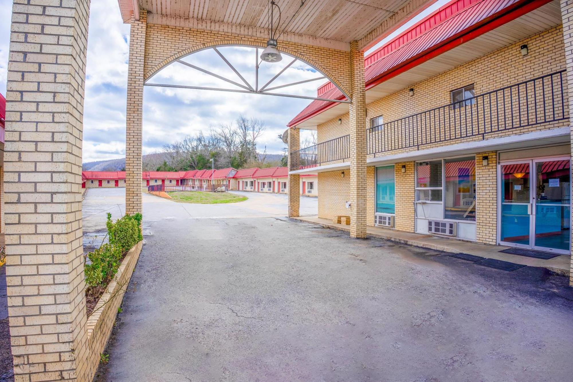 Motel Ozark Junction Mountain View By Oyo Exteriér fotografie