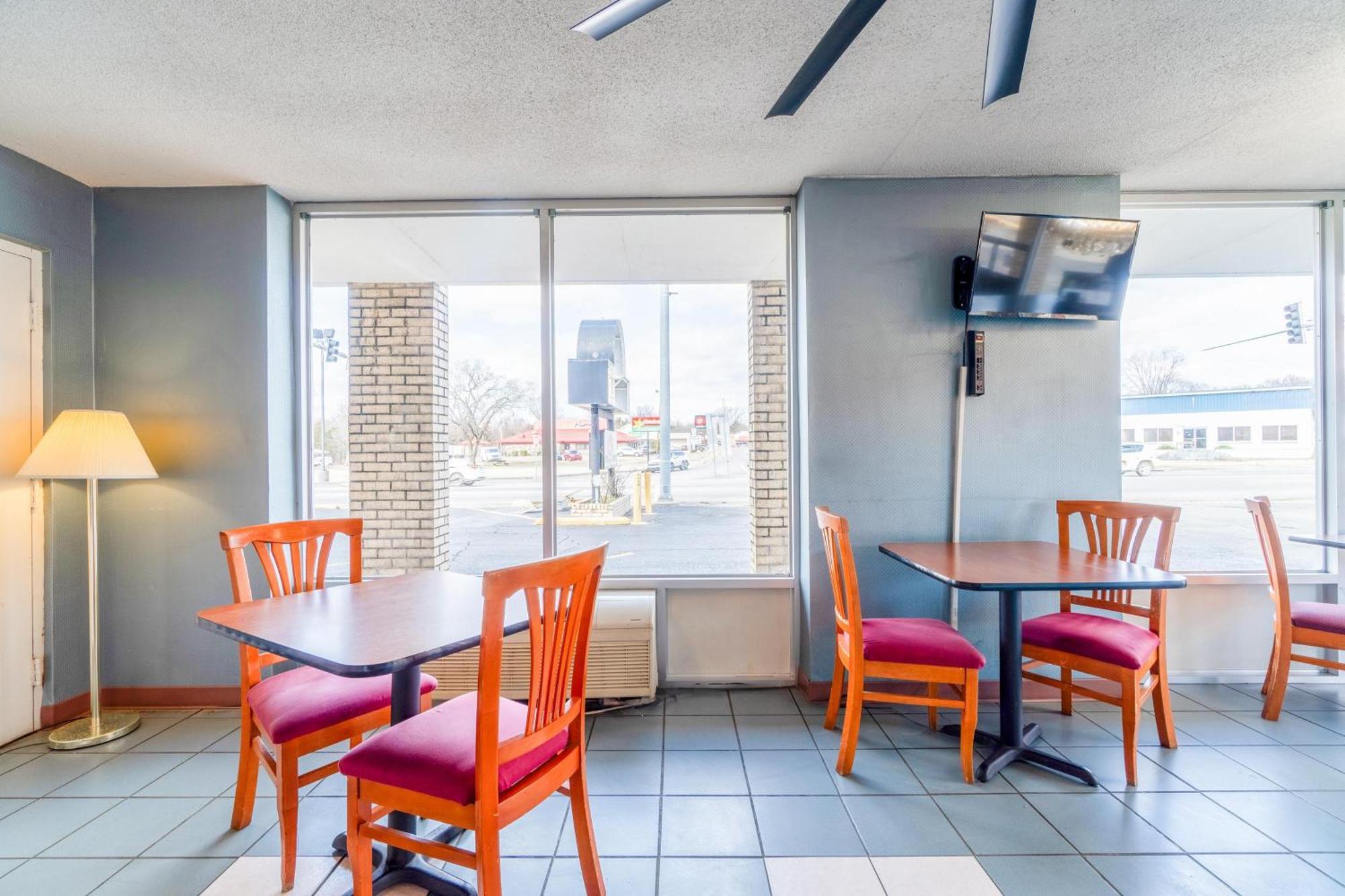 Motel Ozark Junction Mountain View By Oyo Exteriér fotografie