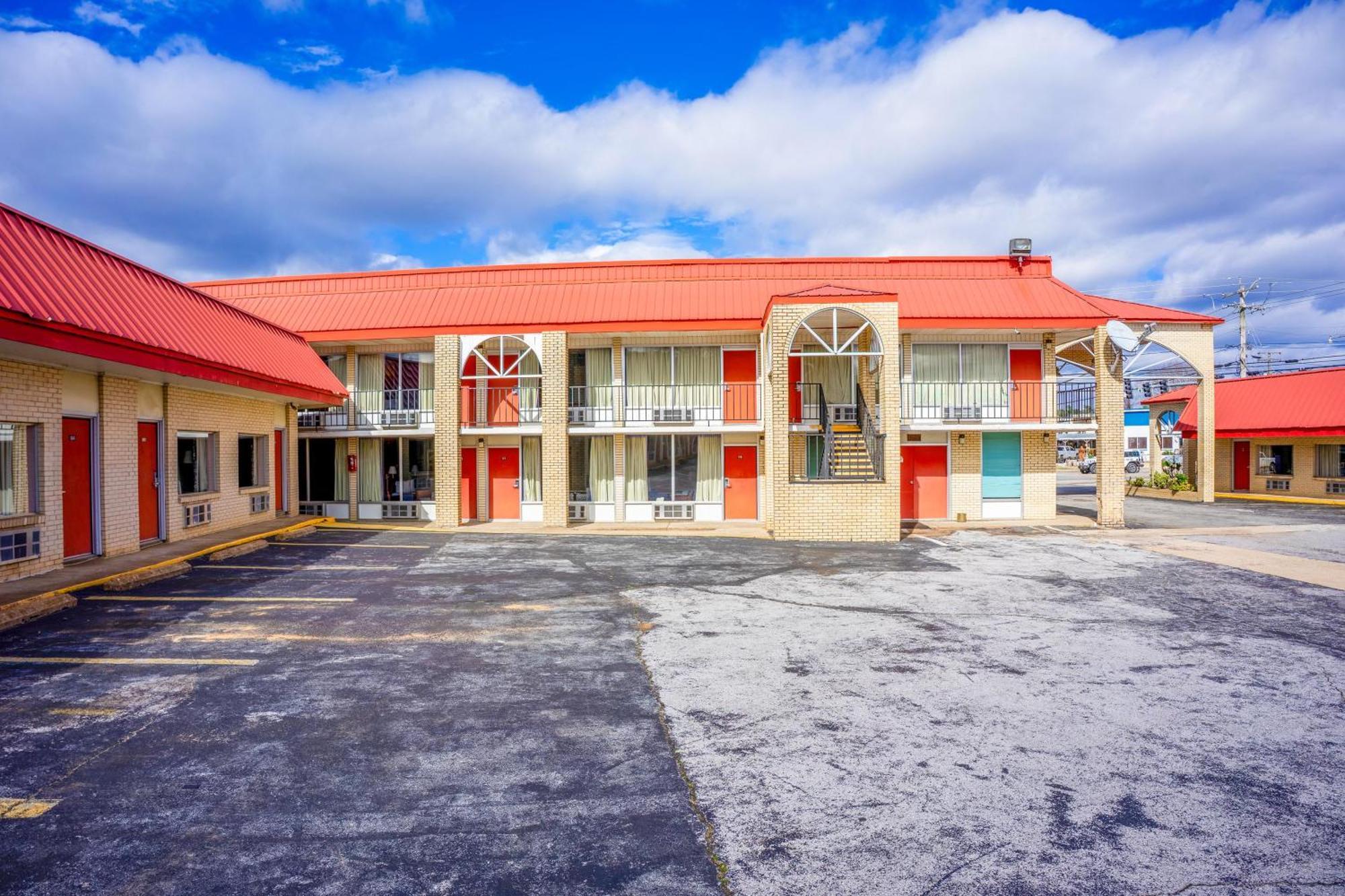 Motel Ozark Junction Mountain View By Oyo Exteriér fotografie