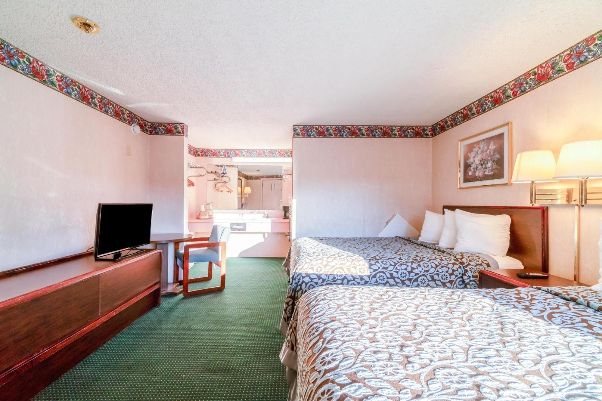 Motel Ozark Junction Mountain View By Oyo Exteriér fotografie
