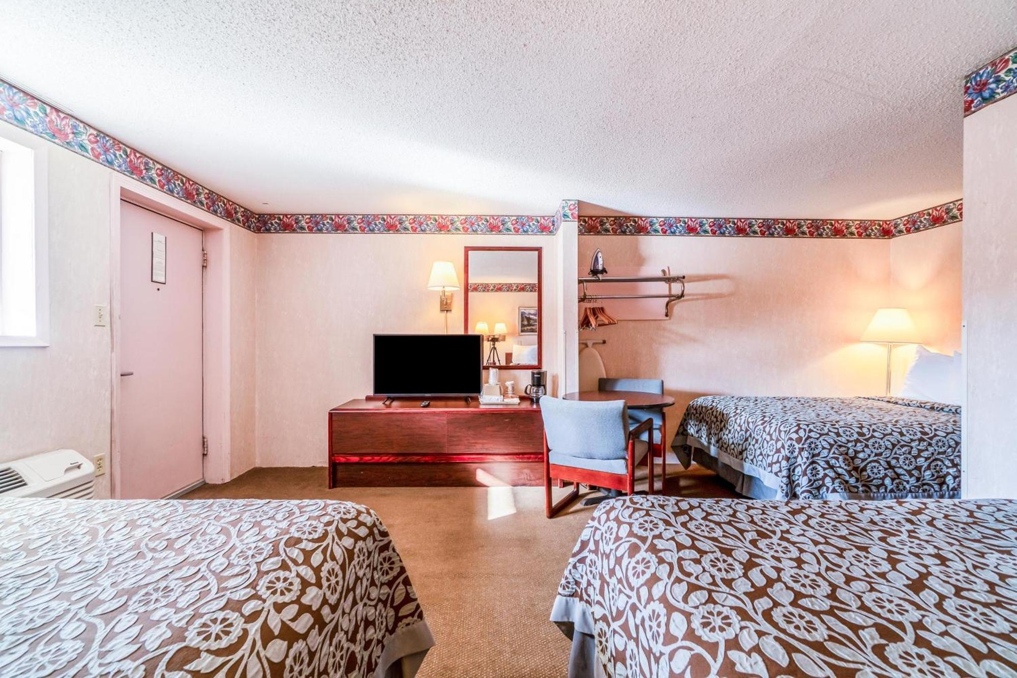 Motel Ozark Junction Mountain View By Oyo Exteriér fotografie
