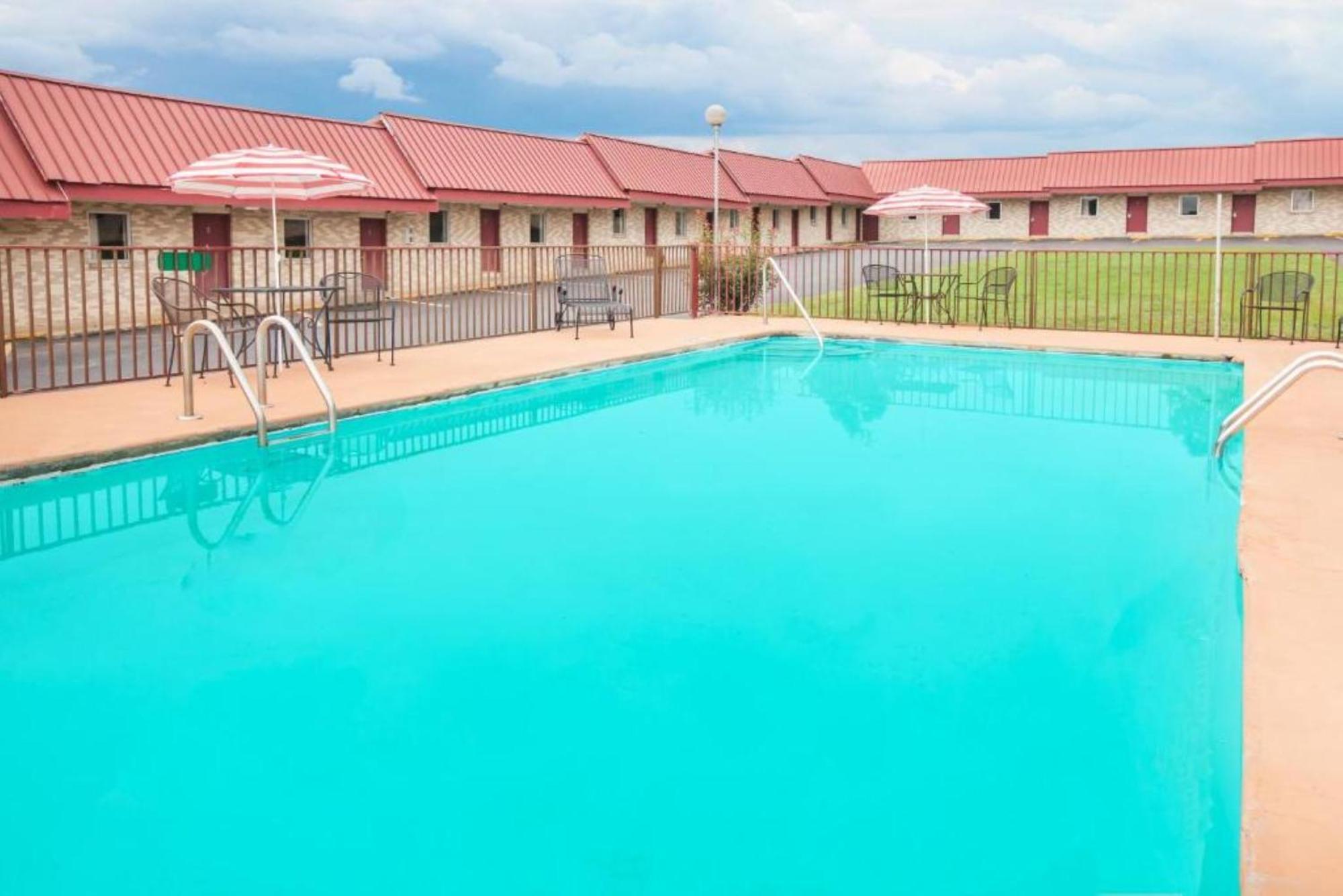 Motel Ozark Junction Mountain View By Oyo Exteriér fotografie